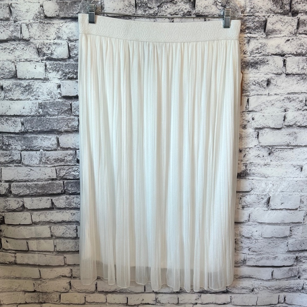 Andi + James Women Pleated Midi Skirt  Size XL